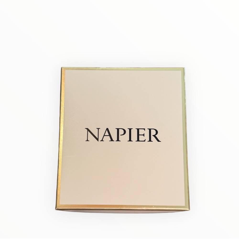 NWT Napier Gold-Tone Feather Brooch Pin with Rhinestone and Pearl Accents - Picture 3 of 3